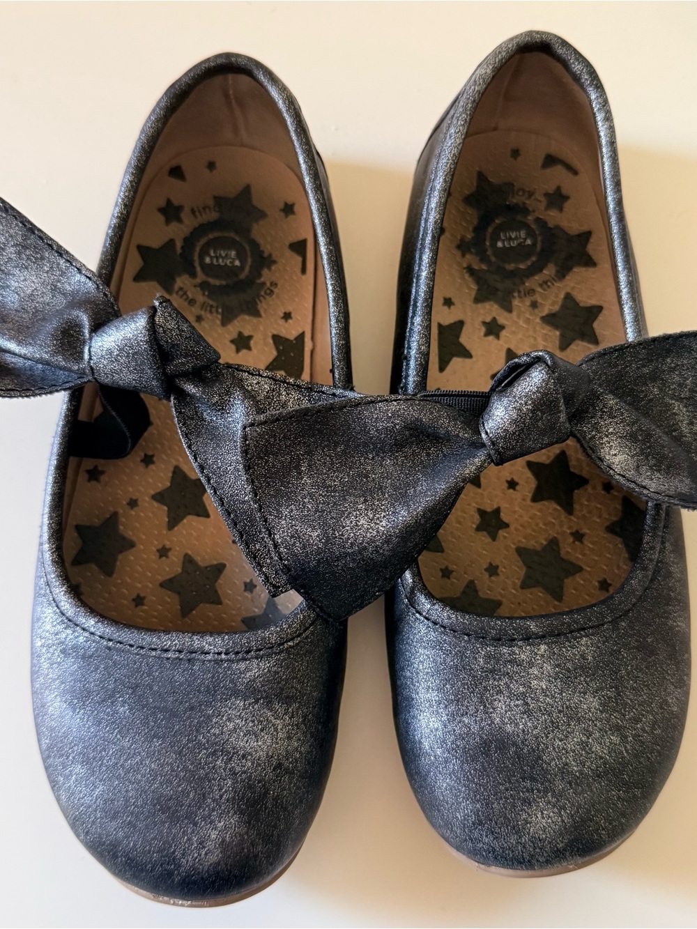 Livie & Luca Girls' Metallic Silver Bow Mary Jane Shoes